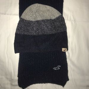 Men’s Hollister knit sweater and beanie set